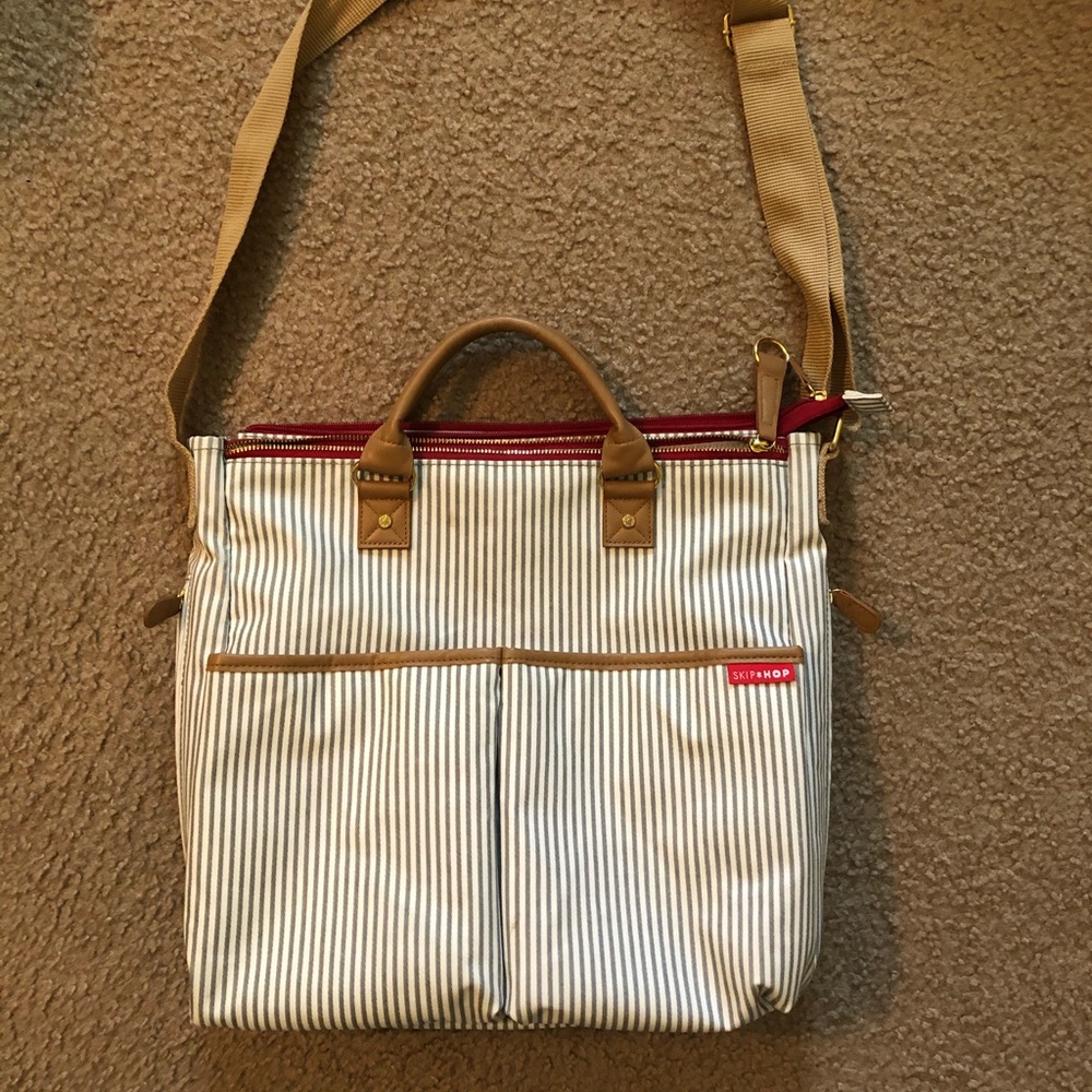 Skip hop diaper bag
